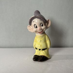 Disney Snow White Dopey Dwarf Vintage Ceramic Figurine Made in Japan 4"